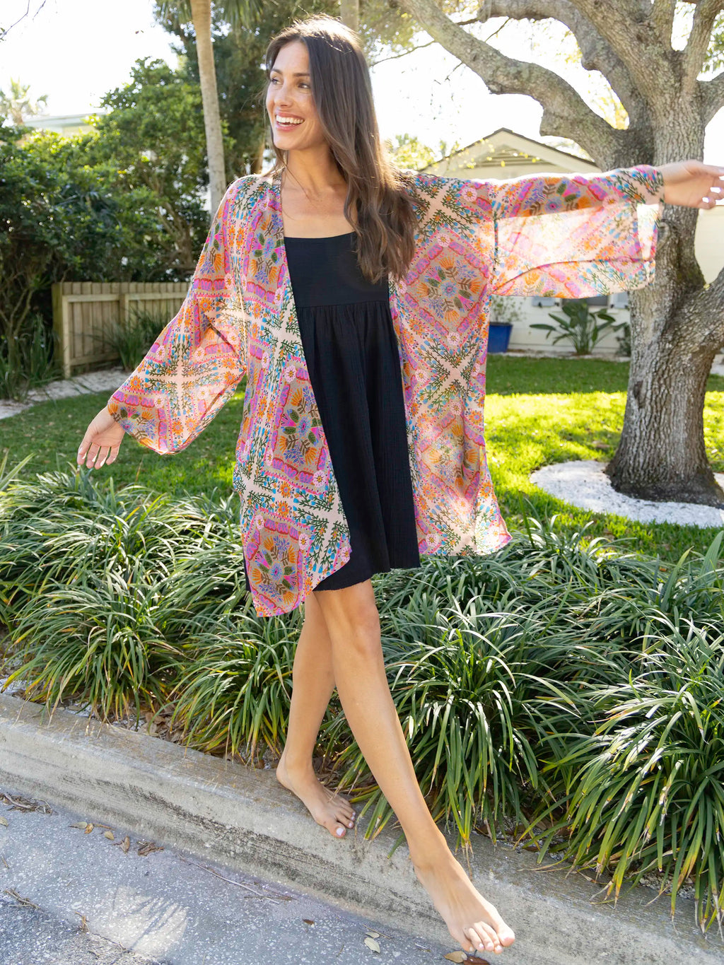 Sierra Kimono - Pink Floral Diamonds
